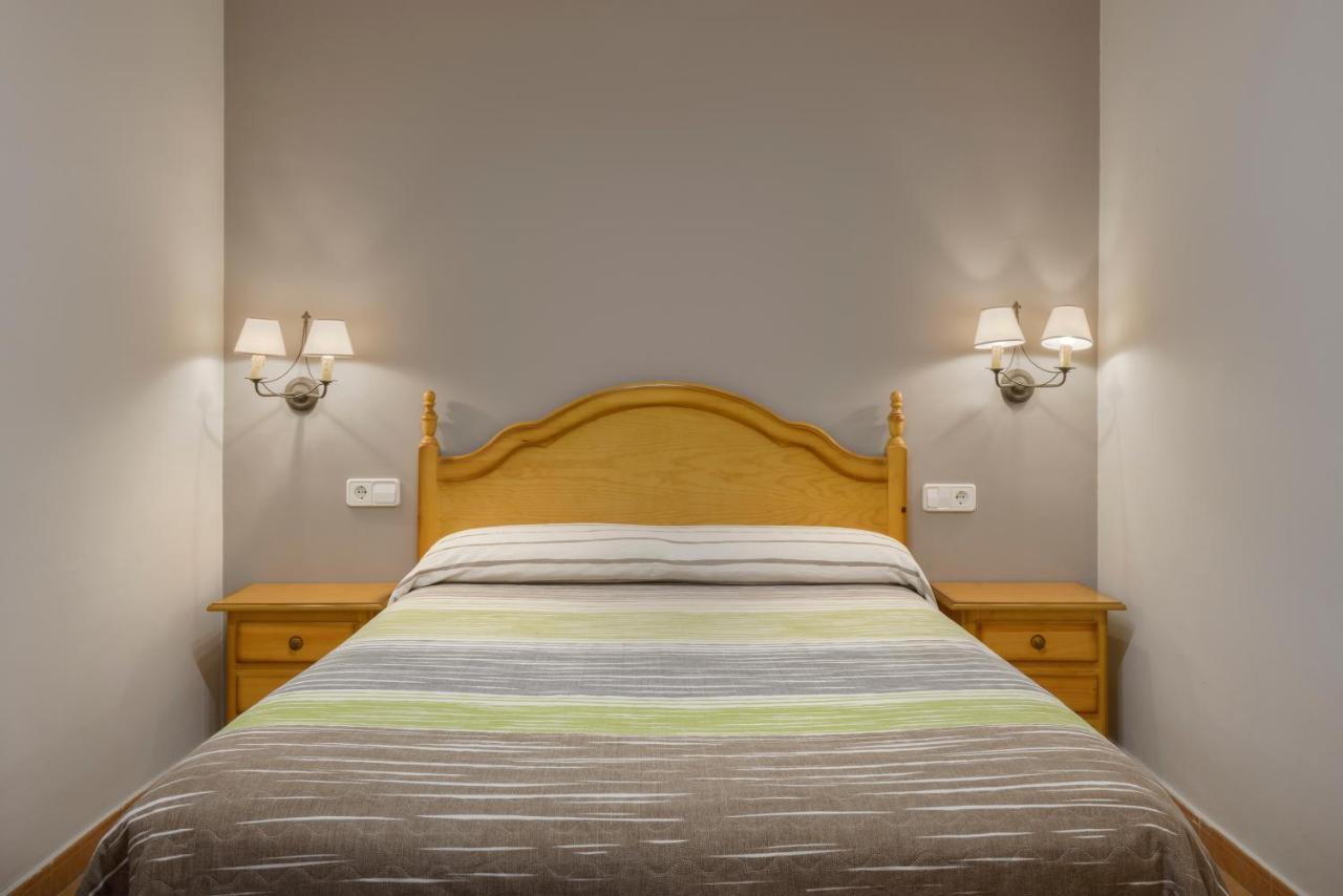 Apartamentos Casa Aurelia Алькесар Екстер'єр фото